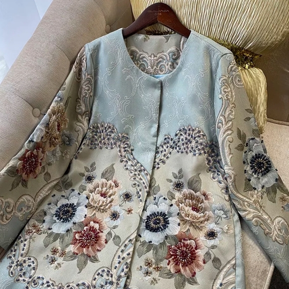 ♥️SOLD NWT Jaquard Embroidery Crystals Beads, Coat. STUNNING. XXL - Picture 11 of 12